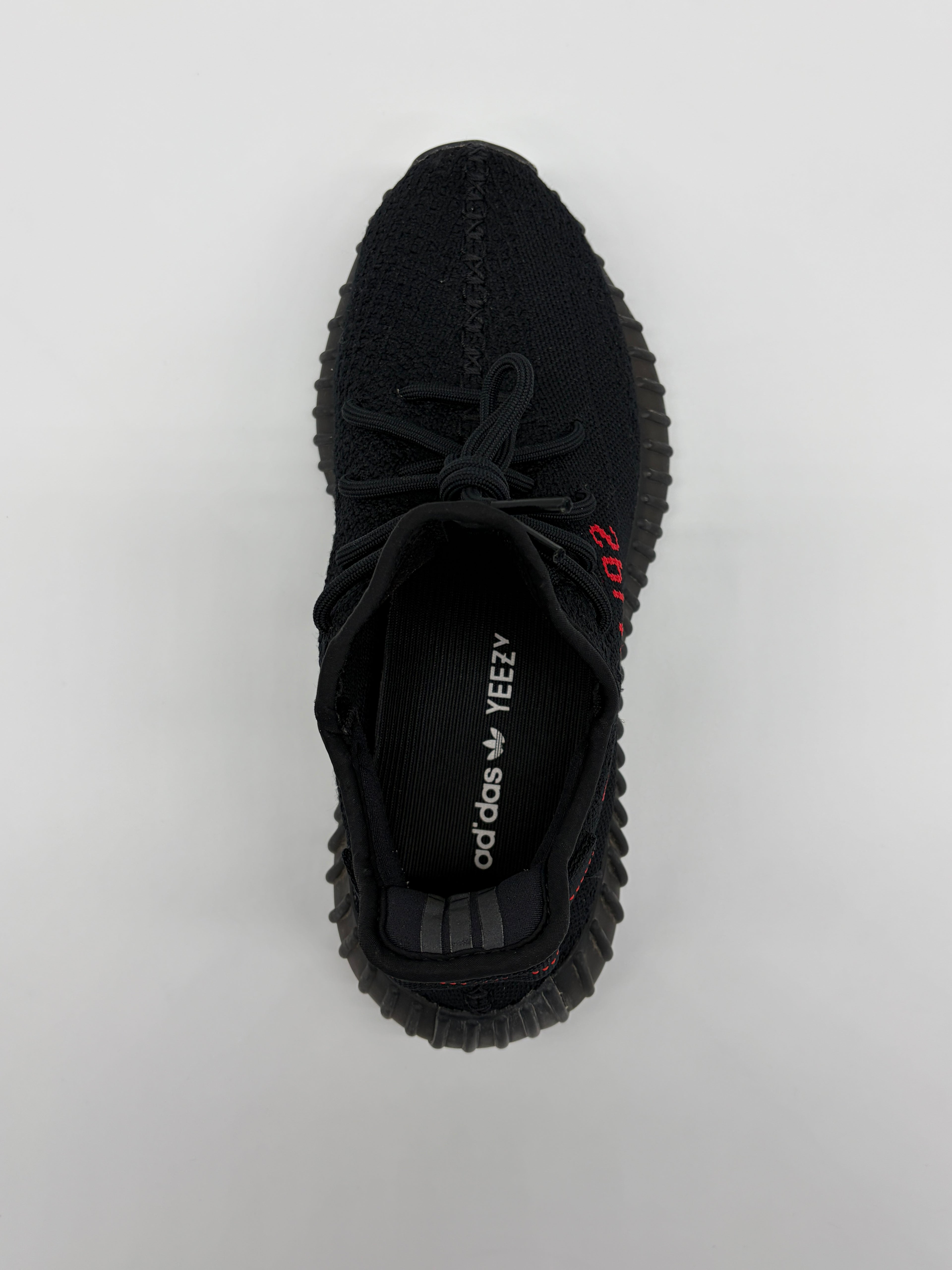 Yeezy Boost 350 v2 Bred
