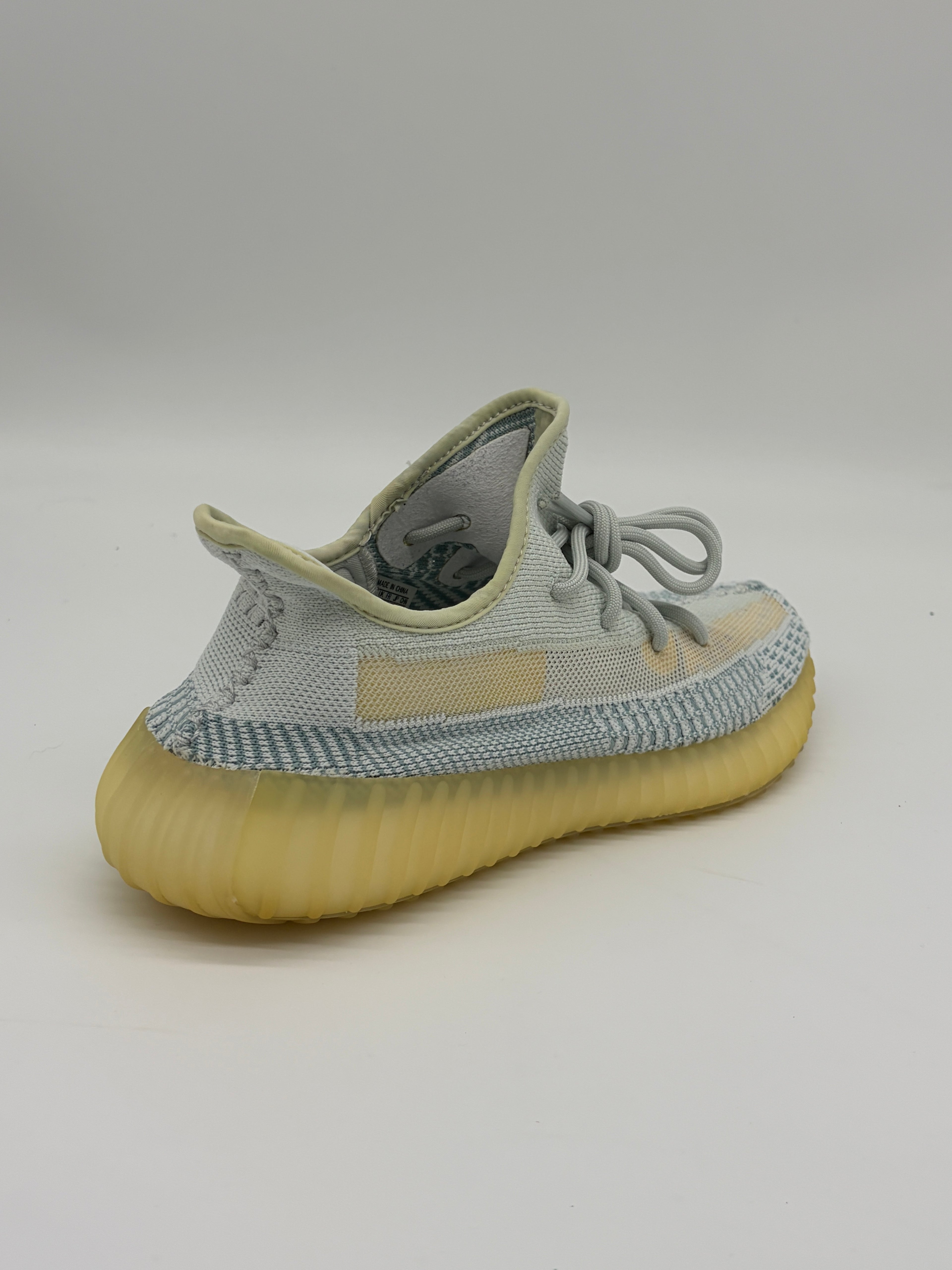 Yeezy Boost 350 v2 Cloud
