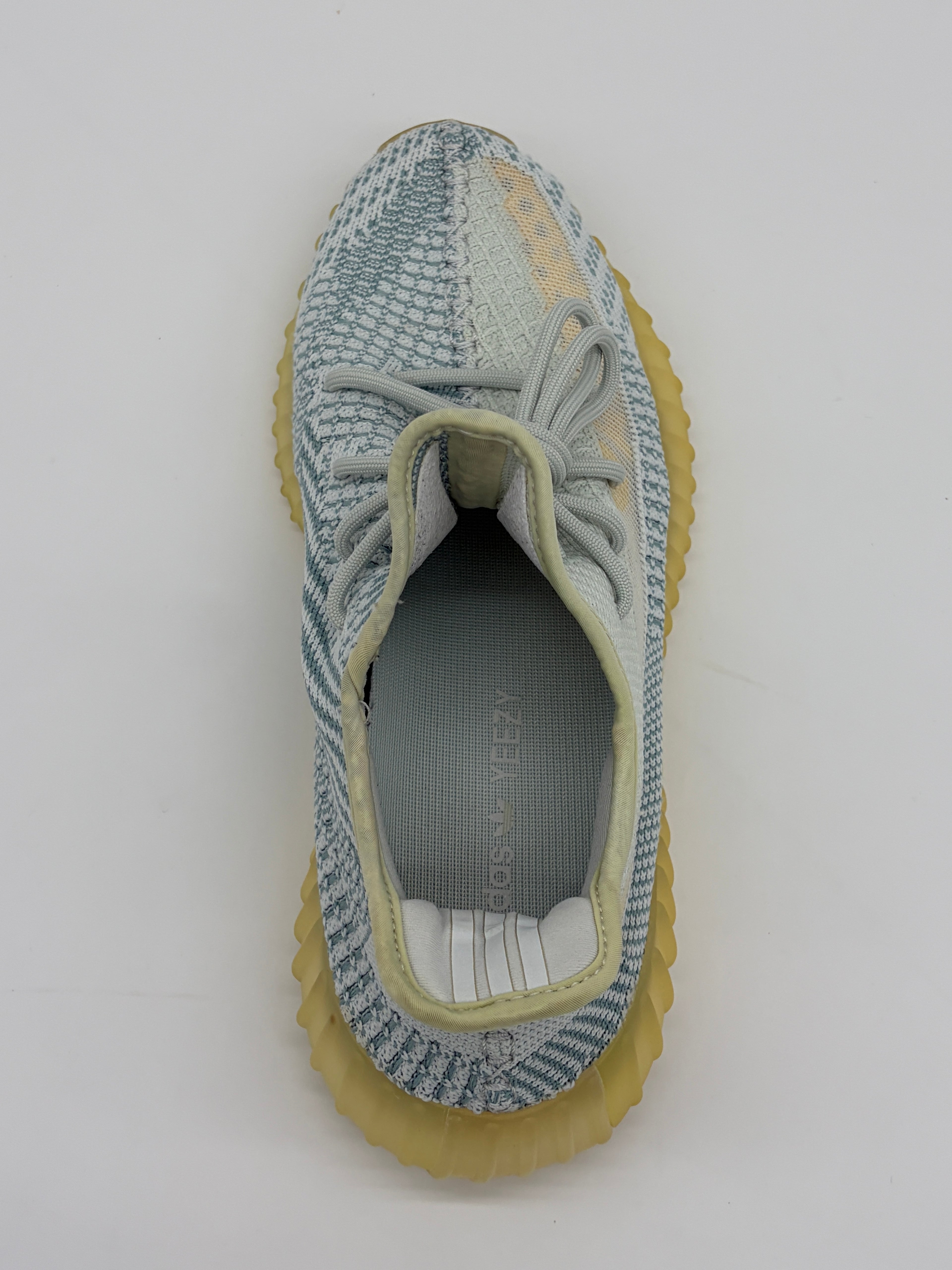 Yeezy Boost 350 v2 Cloud