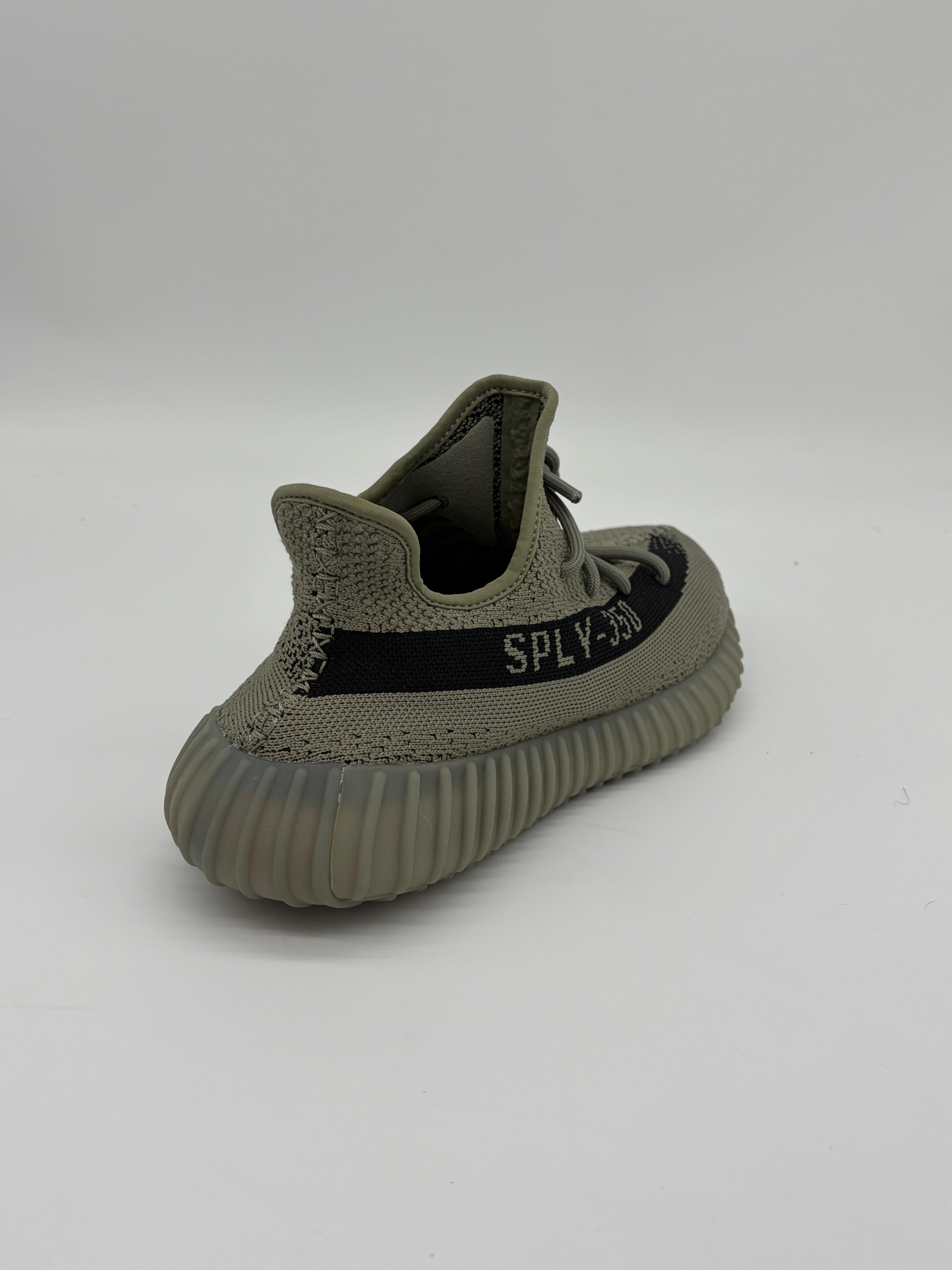 Yeezy Boost 350 v2 Granite